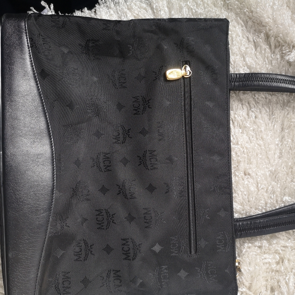 Authentic MCM vintage bag - Picture 12 of 15